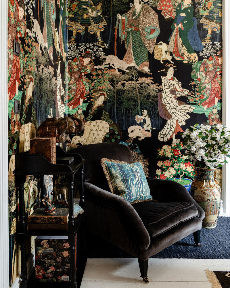 Samurai And Geisha Wallpaper by Mind the Gap Designer Wallpaper THE WALLPAPER COMPENDIUM 2 Satin Matte Made in Europe Paste the wall 3 rolls x 20.5 x 3.25 yards - Swanky Fabrics -