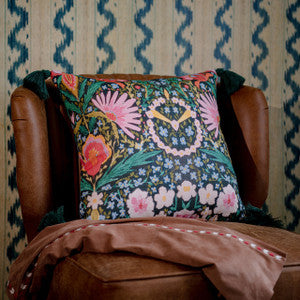 Mind The Gap Pillows SUSIE Q Cushion (LC40147)